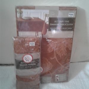 Damask Autumn Vine Tablecloth and Napkin Set